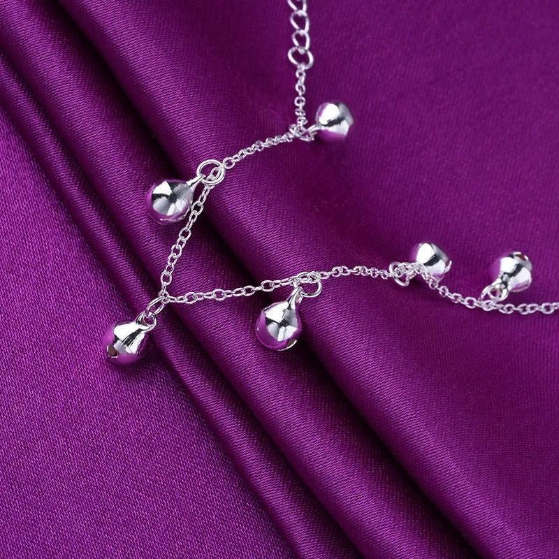 Silver Charm Anklet – Elegant & Timeless